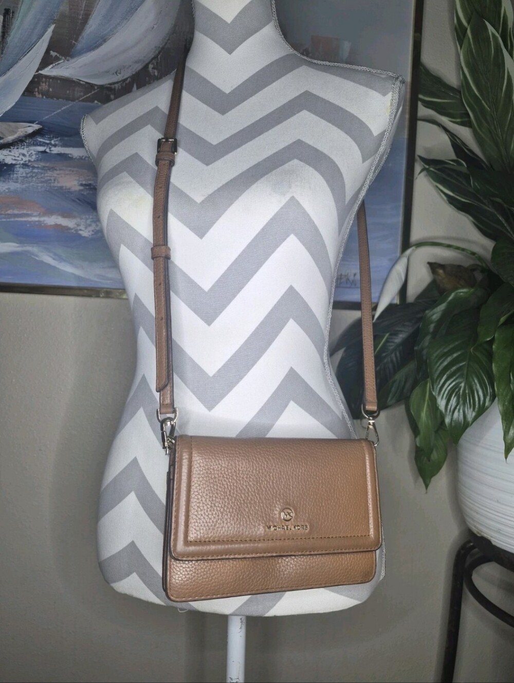 Michael Michael Kors Jet Set Small Phone Convertible Crossbody Bag